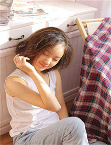 邻居穿透明内衣在线观看-异种2011