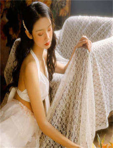 国产啪亚洲欧美精品无码舒淇-w女