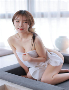 陈三和白洁奔驰车里弄-精华布衣1234