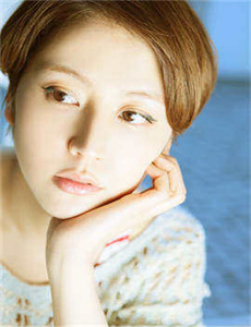 小莹的性荡生活第29章的介绍-装死