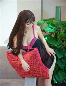 亢奋第一季第五集18分背景音乐-地铁笨蛋2